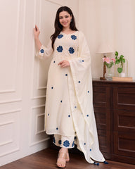 Neelkamal Ivory Embroidered Kurta Set with Dupatta