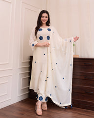 Neelkamal Ivory Embroidered Kurta Set with Dupatta