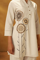 Women Off White Pure Cotton Embroidered Straight Kurta Co-Ord Set