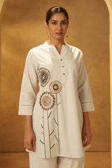 Women Off White Pure Cotton Embroidered Straight Kurta Co-Ord Set