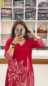Premium Pure Viscose Rassian fabric Floral Printed Kurta Set with Intricate V-Neck Handwork | Maroon red