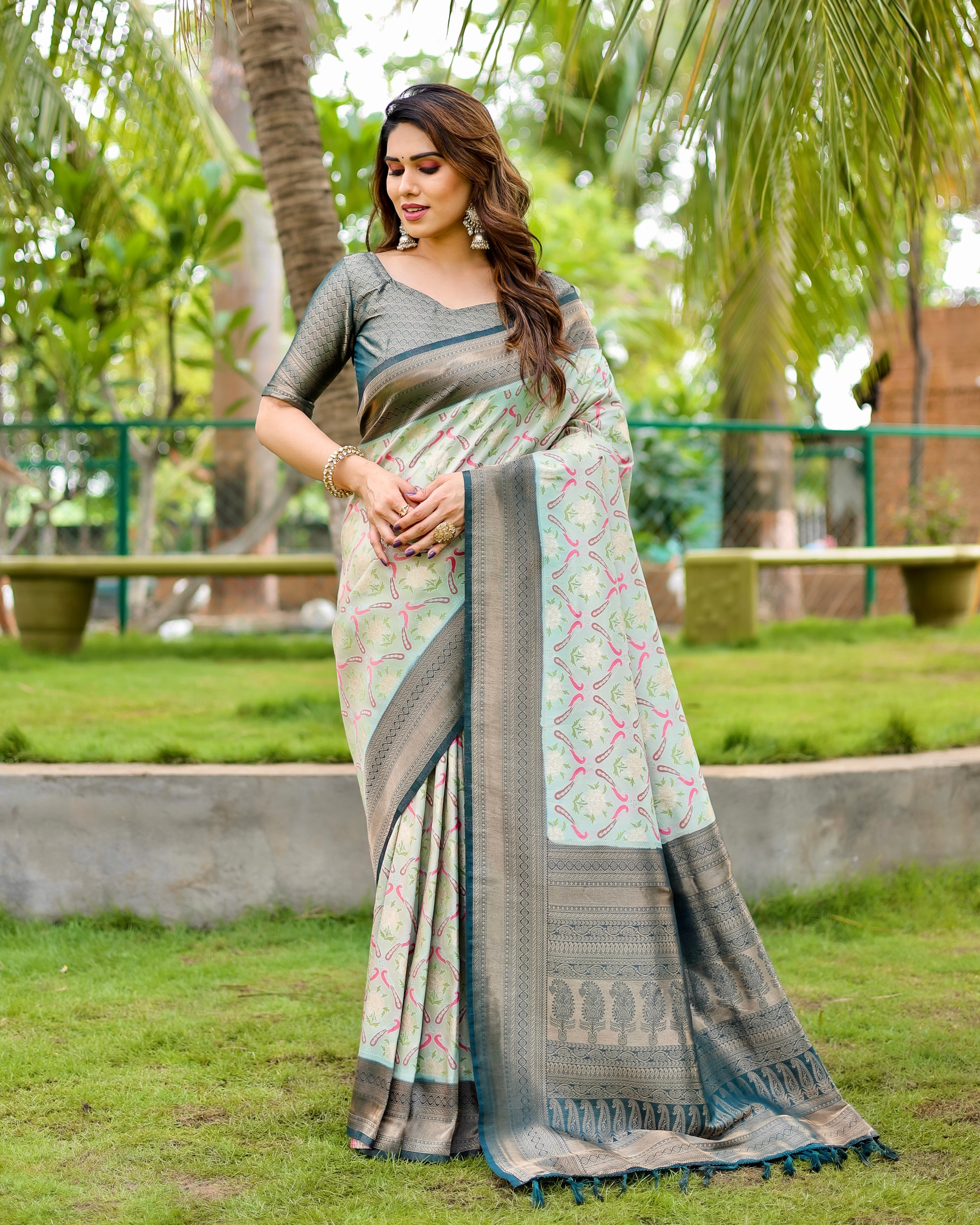 Gorgeous Traditional Kanjivaram Green Sarees For Special Occasion