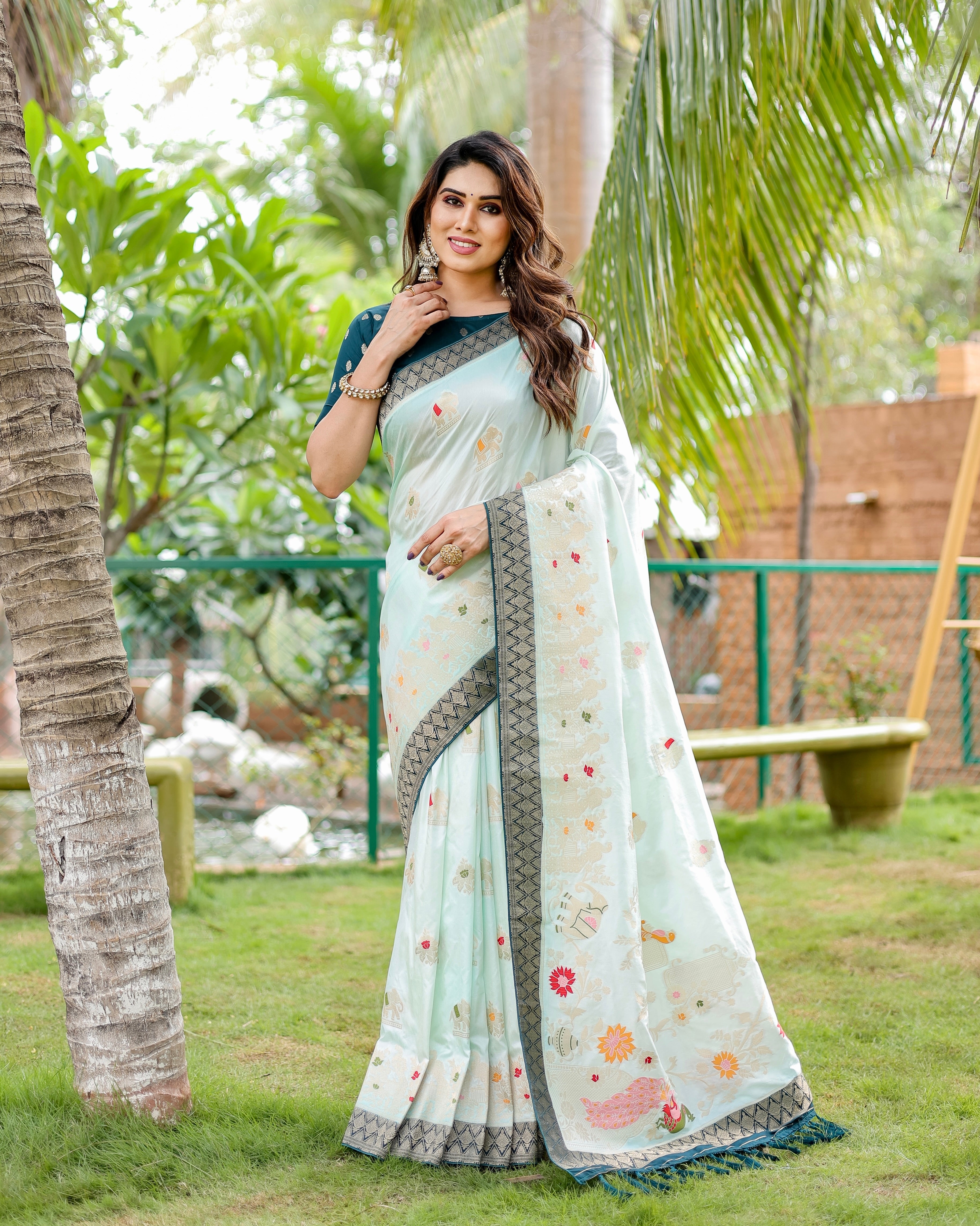 Premium Quality Handpicked & Easy To Drape Dola Silk Light Green Saree For This Wedding Season