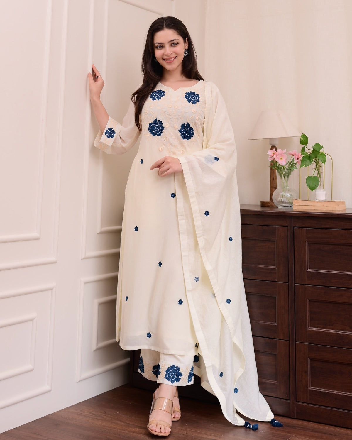 Neelkamal Ivory Embroidered Kurta Set with Dupatta
