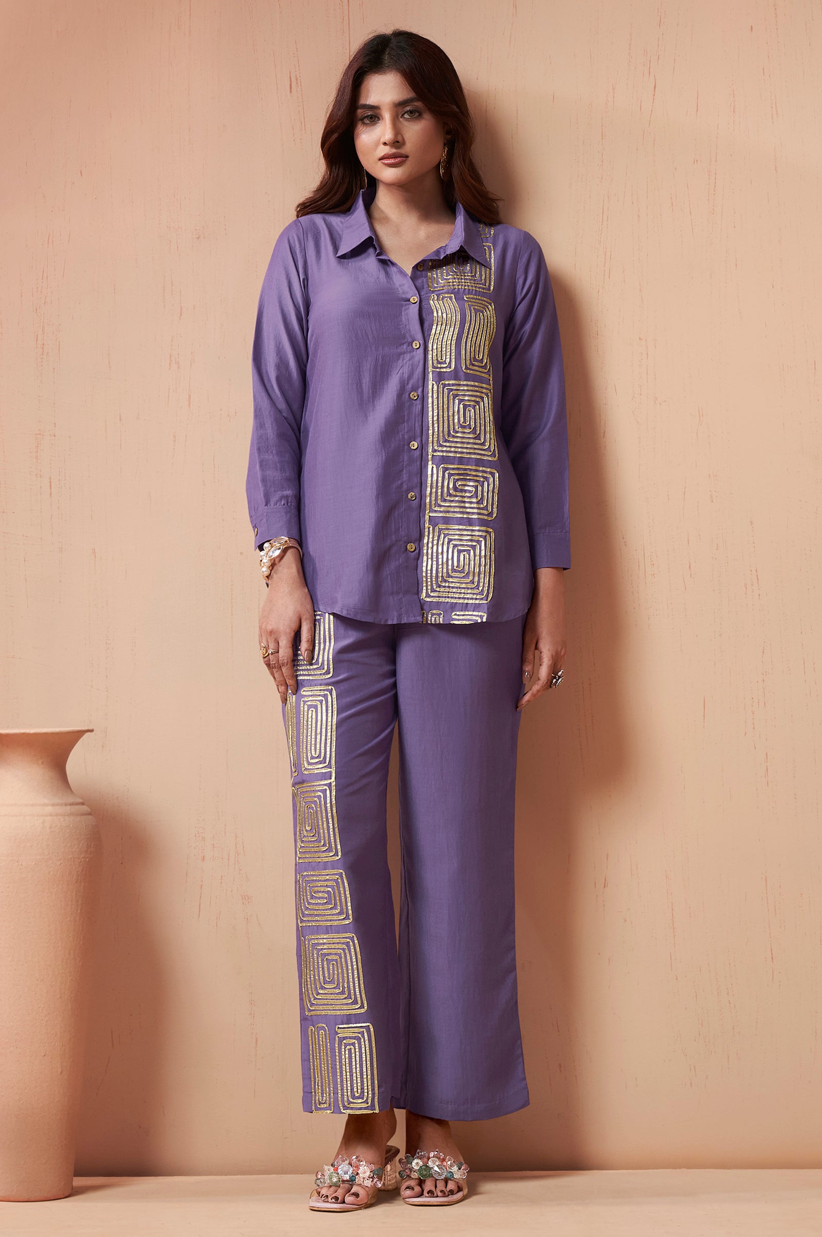 Women's Lavender Embroidered Cotton Blend Co-Ord Set