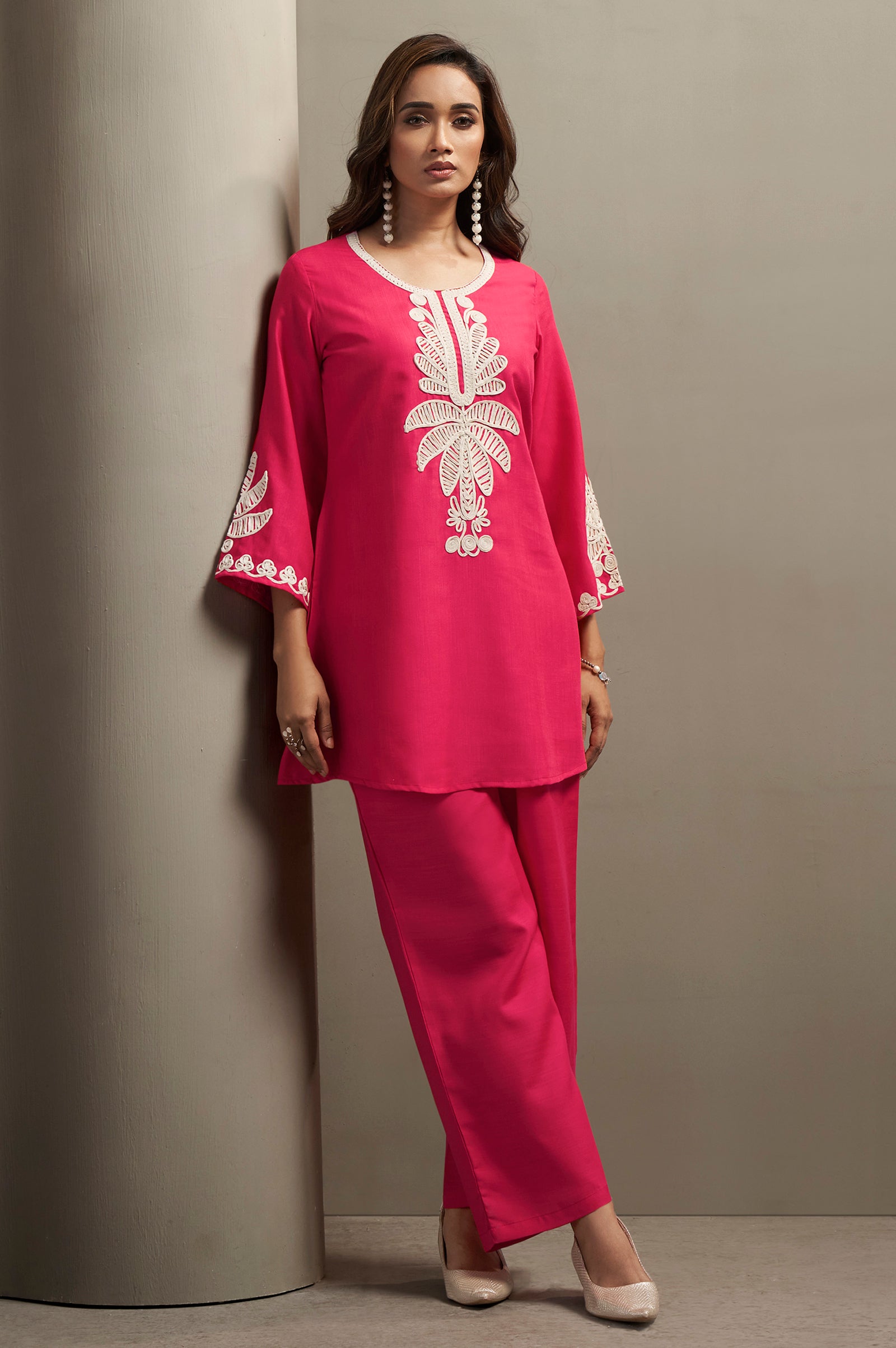 Women's Pink Cotton Blend Floral Embroidered Co-ord Set with Straight Top & Solid Pants