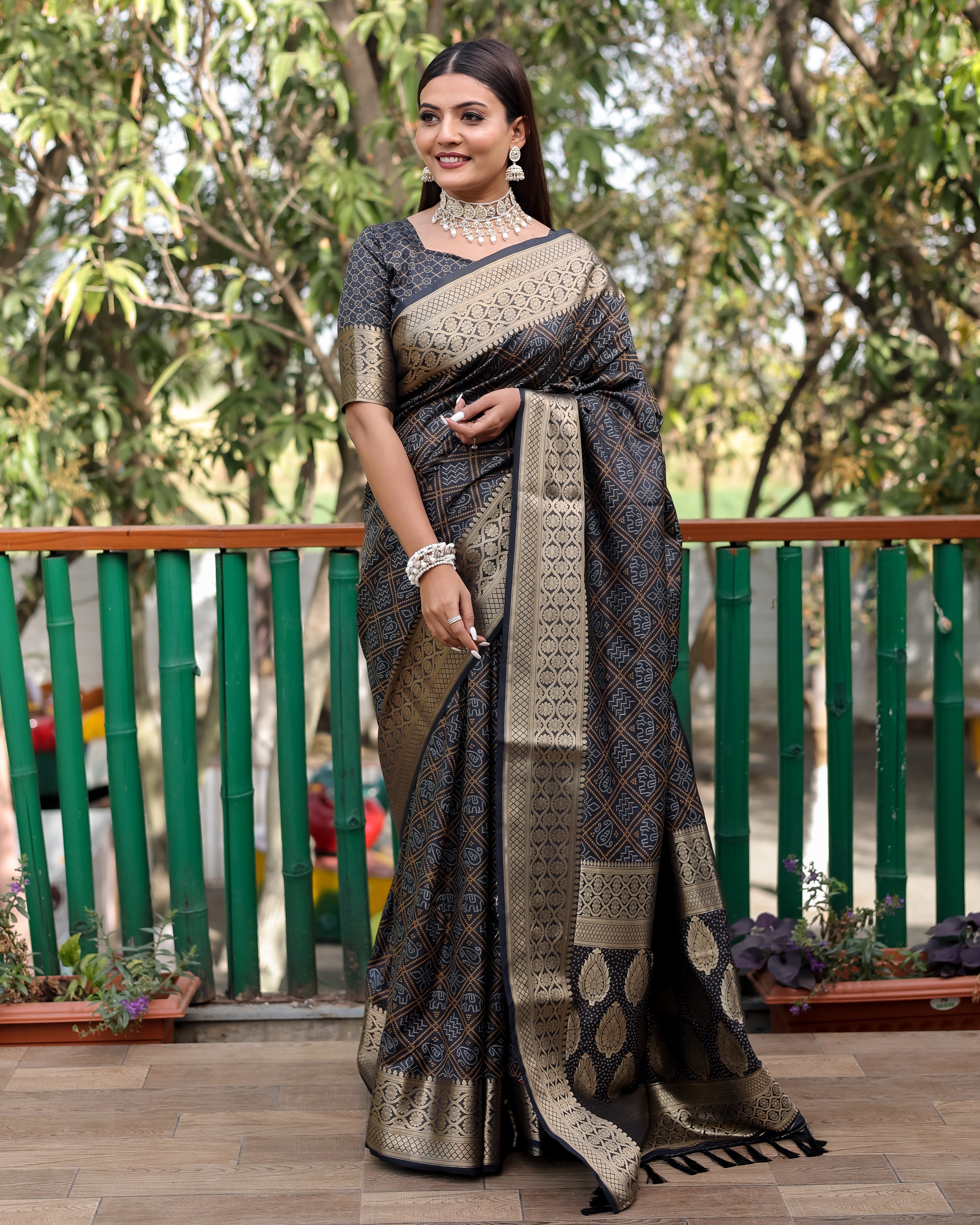 METAL BLACK WOVEN PATOLA SILK SAREE