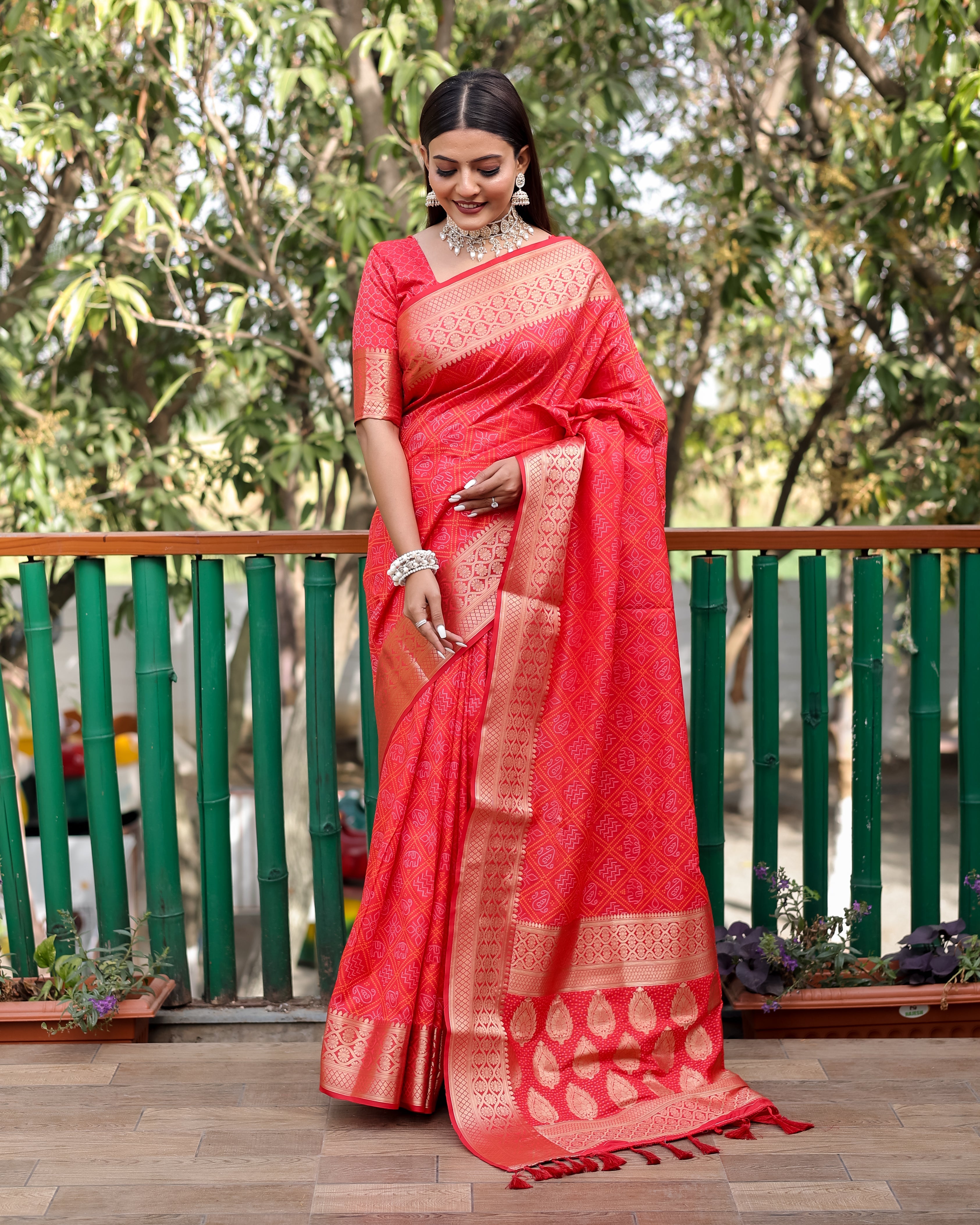 CANDY RED WOVEN PATOLA SILK SAREE