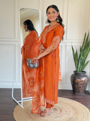 Kesari Noor Embroidered Kurta Set with Jacquard Dupatta
