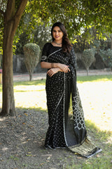 Original Bandhej Black Color Beautiful Design Saree