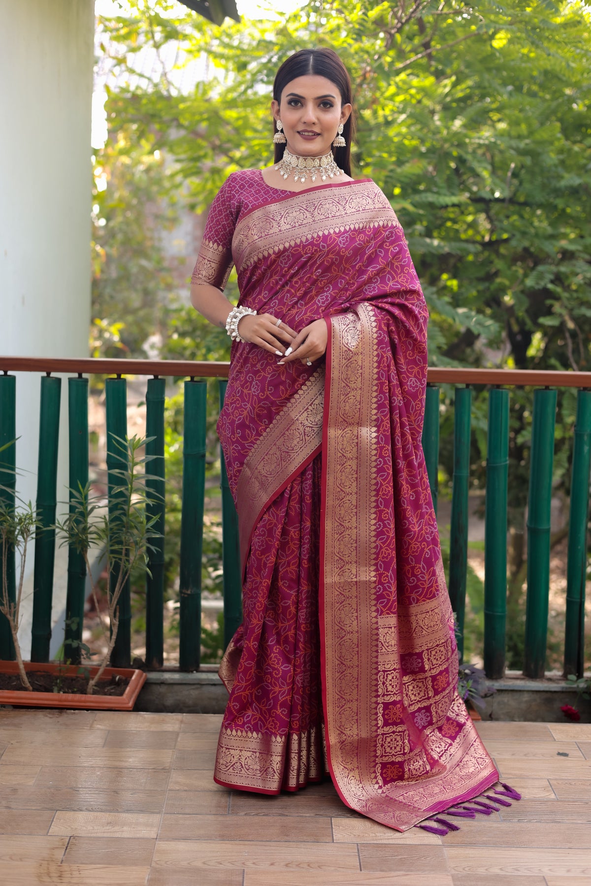 Wine Color kanchi Border Rich Pallu Bandhej Saree