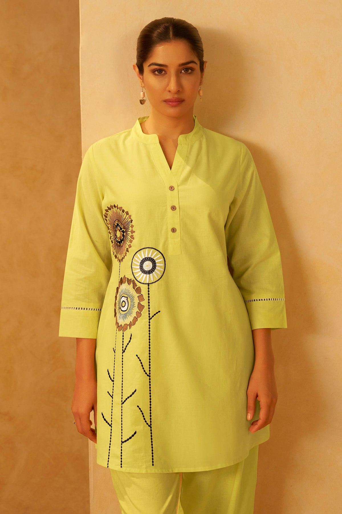 Women Lemon Yellow Pure Cotton Embroidered Straight Kurta Co-Ord Set