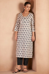 Ivory Noir Paisley Printed Kurta