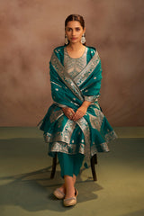 Zarina Rama Green Jacquard Kurta Set