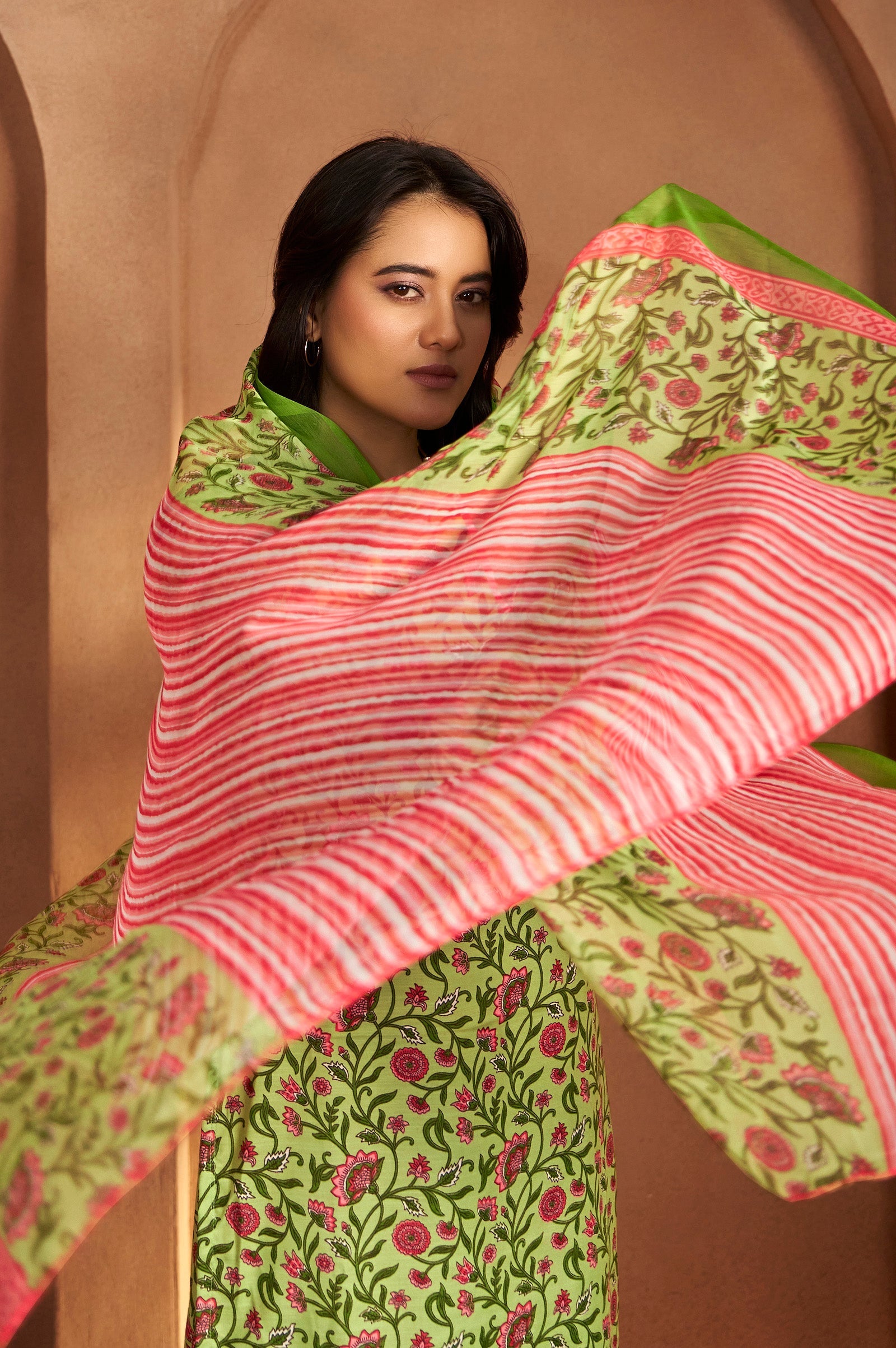 Pista Bloom Printed Kurta Set
