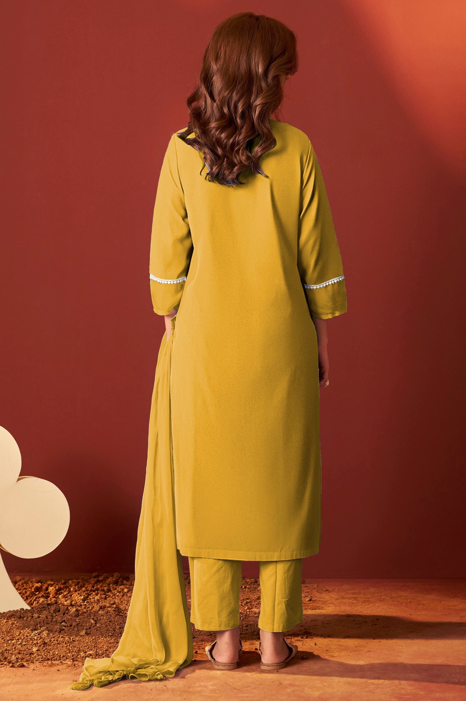 Noor Lace Schiffli Kurta Set