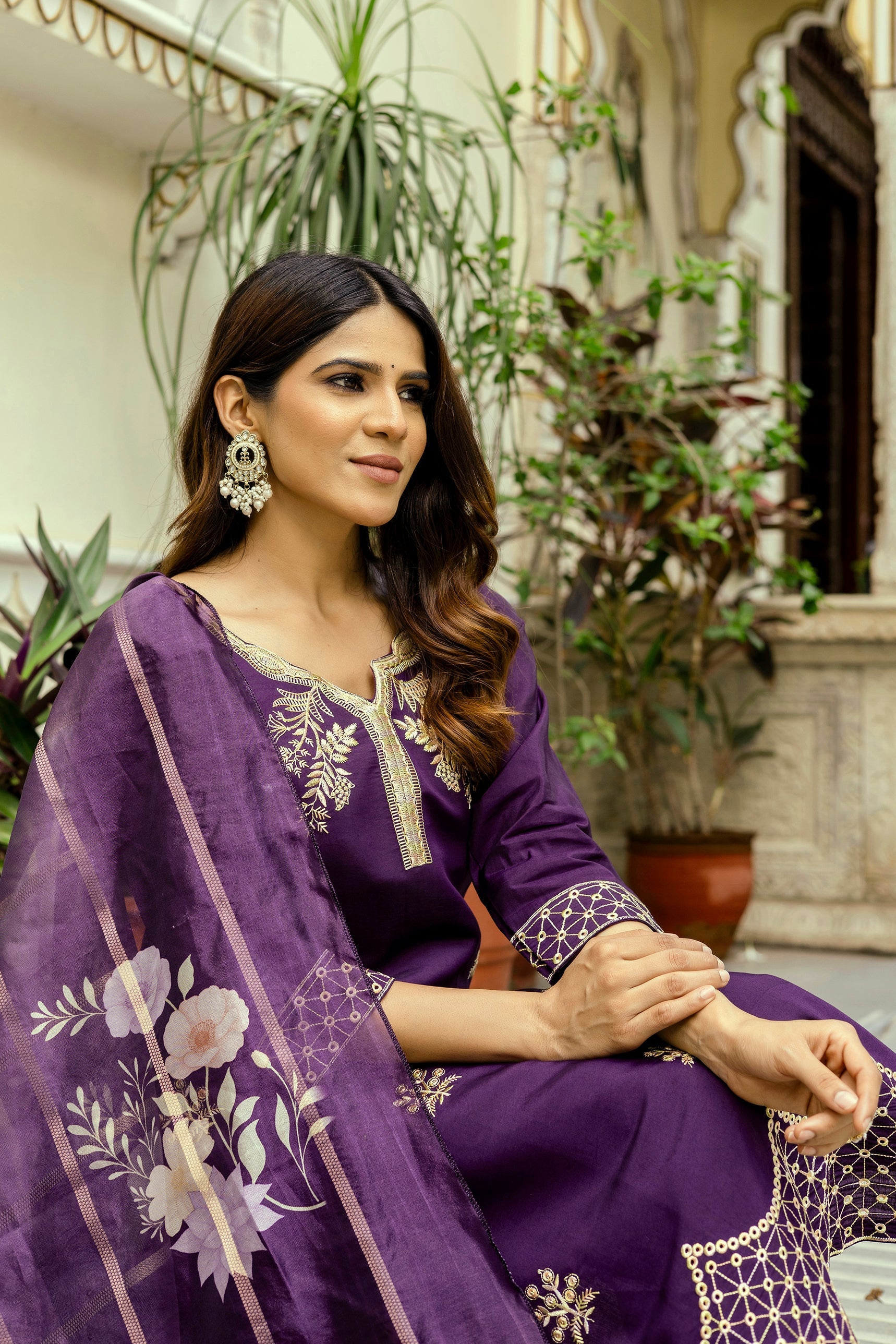 Noorea Embroidered Chanderi Suit Set