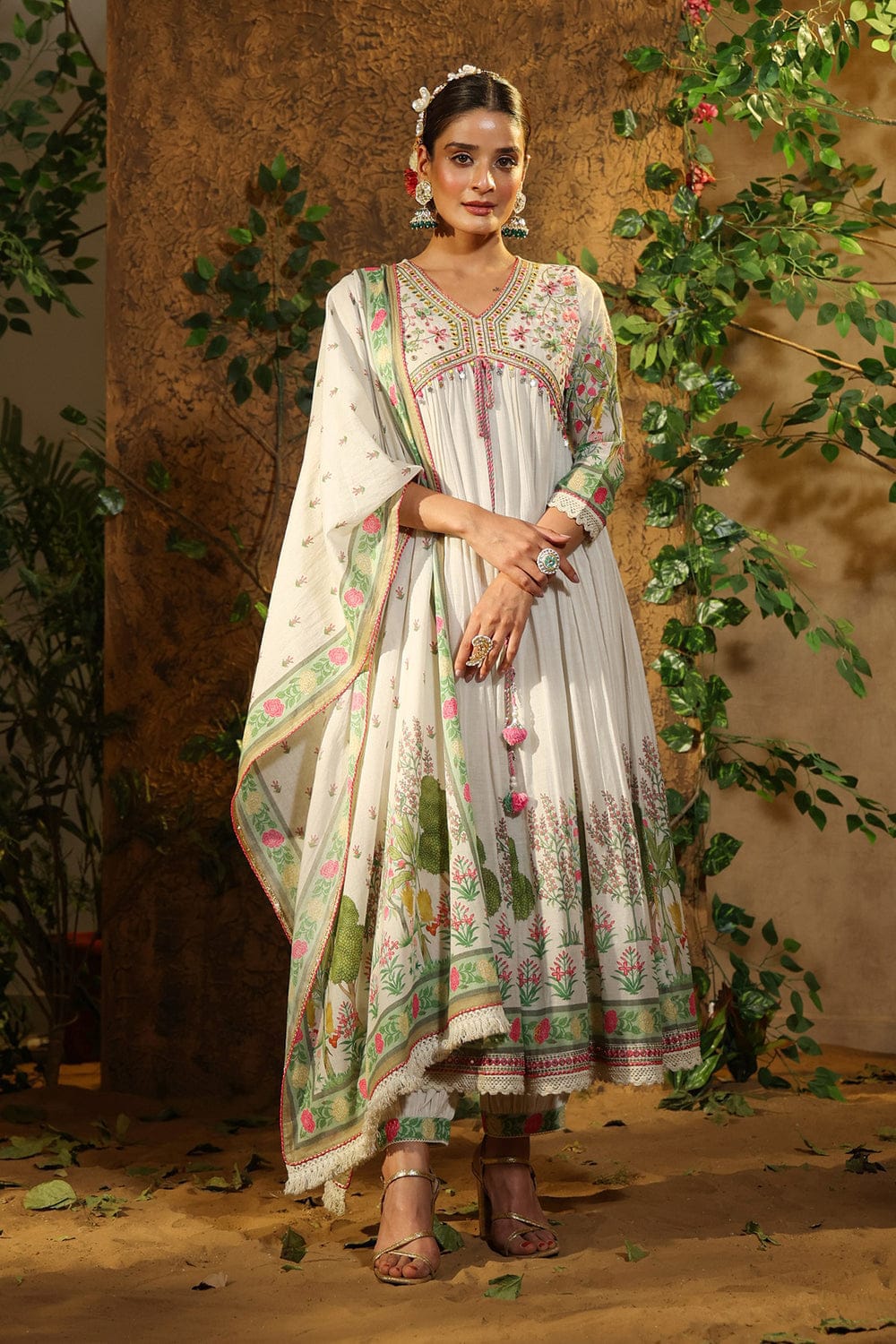 Elegant Muslin Alia Cut Suit Set with Hand Embroidery