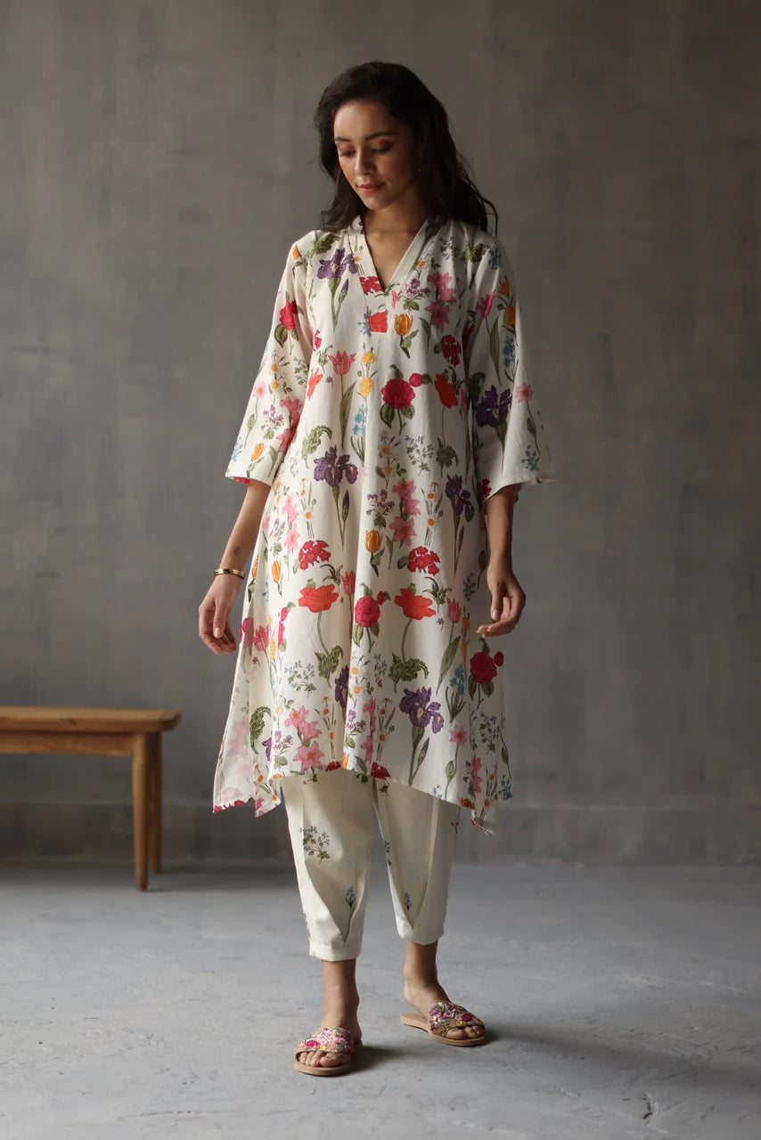 Primrose Charm Printed Floral Rayon Kurta Set