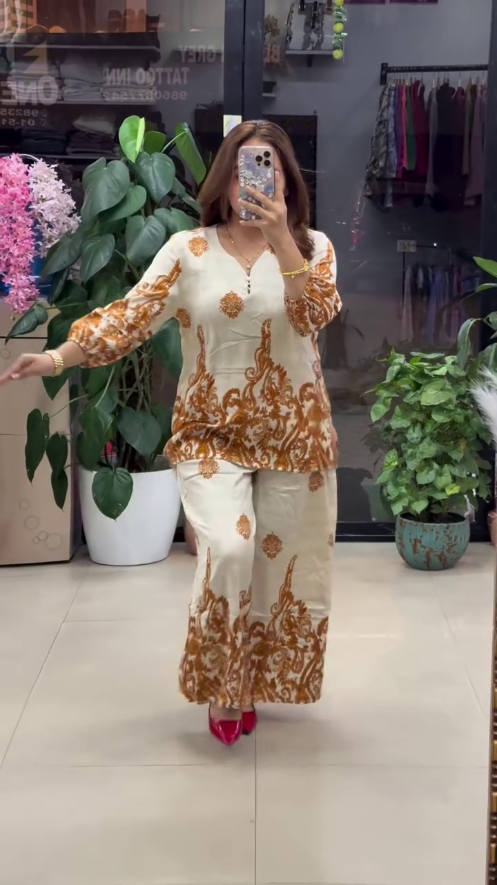 Women Stylish Orange Printed Co-ord Set
